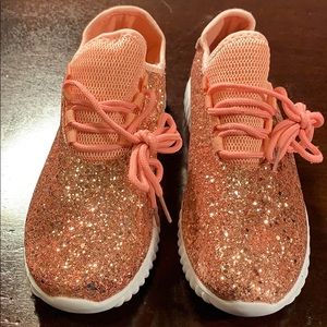 Rose gold glitter sneaker